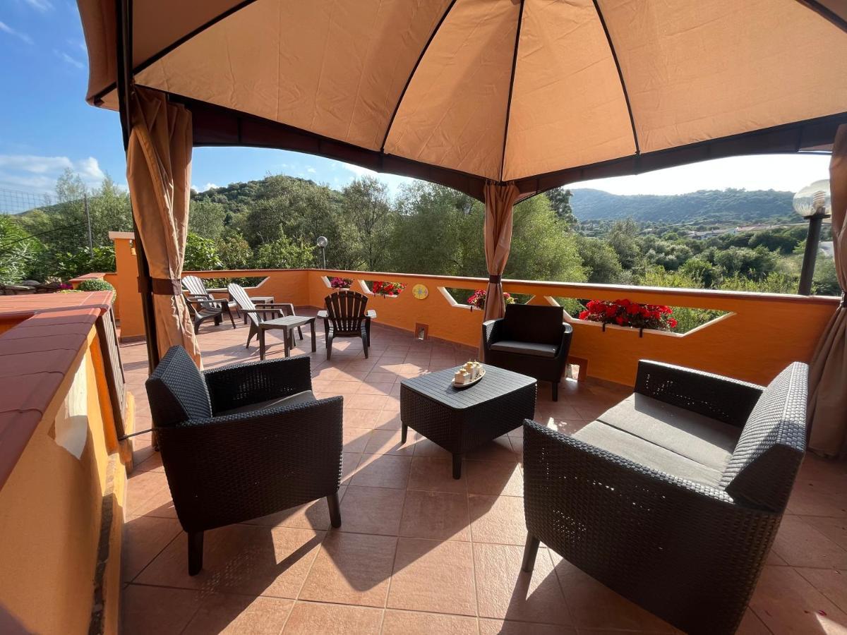 B&B Da Sabrina San Teodoro  Luaran gambar