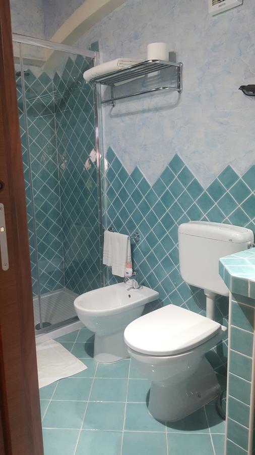 B&B Da Sabrina San Teodoro  Luaran gambar